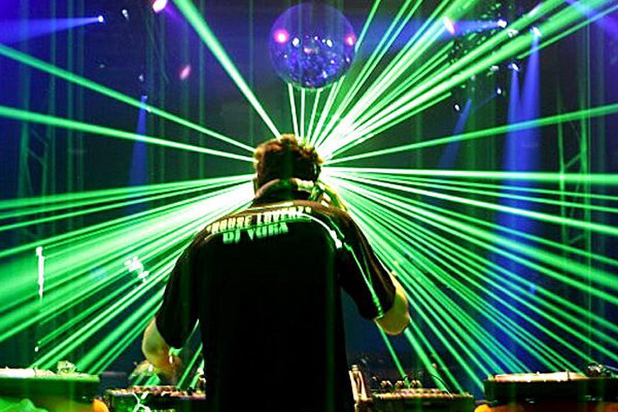 Во всем мире отмечают всемирный день ди-джея - Хобби, отдых и развлечения