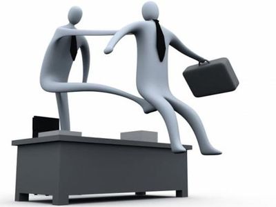 Литовские работодатели получат право увольнять сотрудников без предупреждения - Литва и страны Балтии