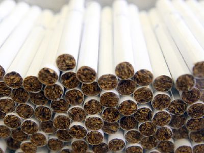 Ученые заявили, что сигареты содержат больше вредных веществ, чем указано на пачке - Наука и здоровье