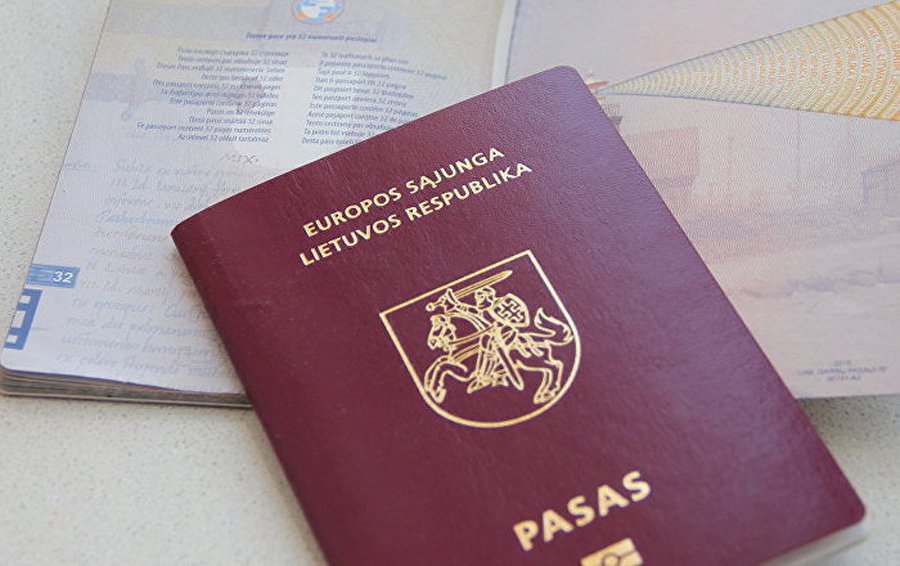 Советник президента: мы должны решать вопрос написания иностранных фамилий - Литва и страны Балтии