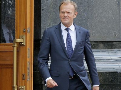 Польша требует от Евросовета призвать его председателя Туска к порядку - В Мире