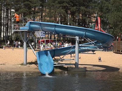 Останется ли на пляже водная горка? - В Висагинасе