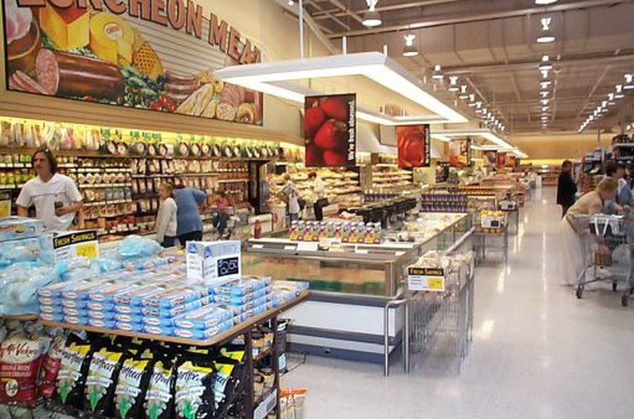 Apsipirkinėti su pižamomis nebeleis - Pasaulyje