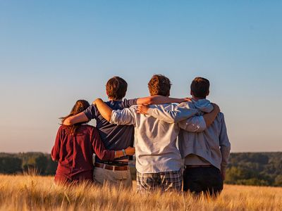 В Сейме состоится голосование за поправки к Конституции, открывающие двери в парламент молодежи с 21 года - Литва и страны Балтии