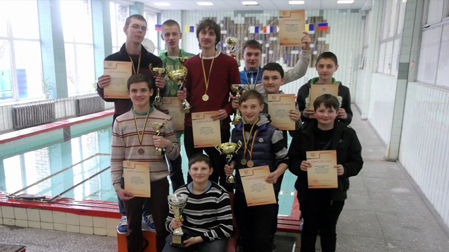 Поздравляем победителей соревнования по судомоделированию - В Висагинасе