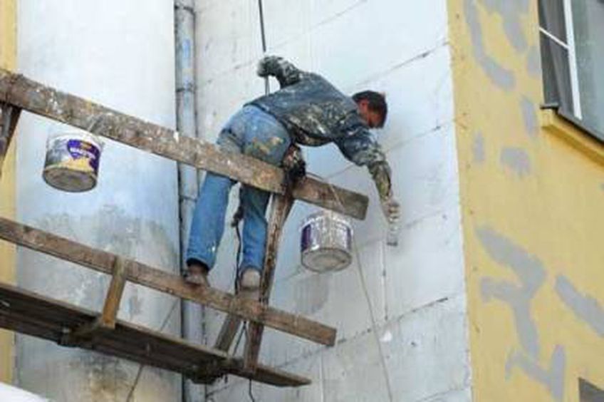 Правительство утвердило обязательный налог на ремонт многоквартирных домов