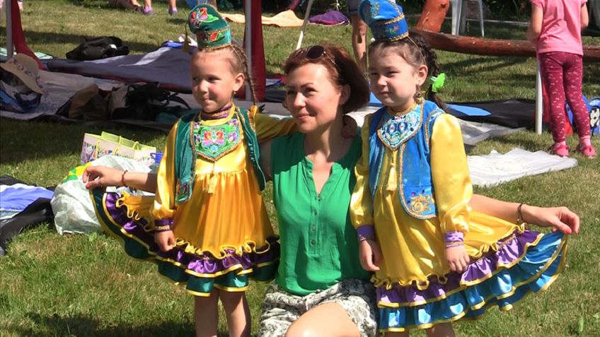 Праздник Сабантуй - яркий и красочный, как сама татарская культура (видео)
