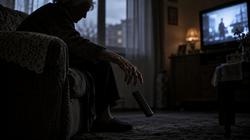 За убийство матери, 9-кратно судимый житель Утены, осужден на 18 лет лишения свободы