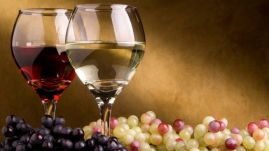 Ученые: употребляемый в праздники алкоголь полезен для здоровья - Наука и здоровье