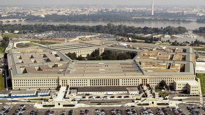 Пентагон направит на Ближний Восток комплексы Patriot, беспилотники и самолеты-разведчики