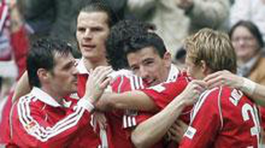 «Вердер» проиграл «Гамбургу» в полуфинале Кубка УЕФА - Культурные и спортивные мероприятия