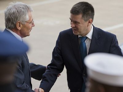 Эстония и Латвия хотят взыскать с РФ ущерб за "советскую оккупацию" - Литва и страны Балтии