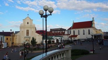 Чем белорусы важны для Литвы: грузы в порту, гастарбайтеры, туристы