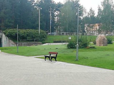 ГлаЗ НАРОДА: "Скамейка Татьяны Лариной"? - В Висагинасе