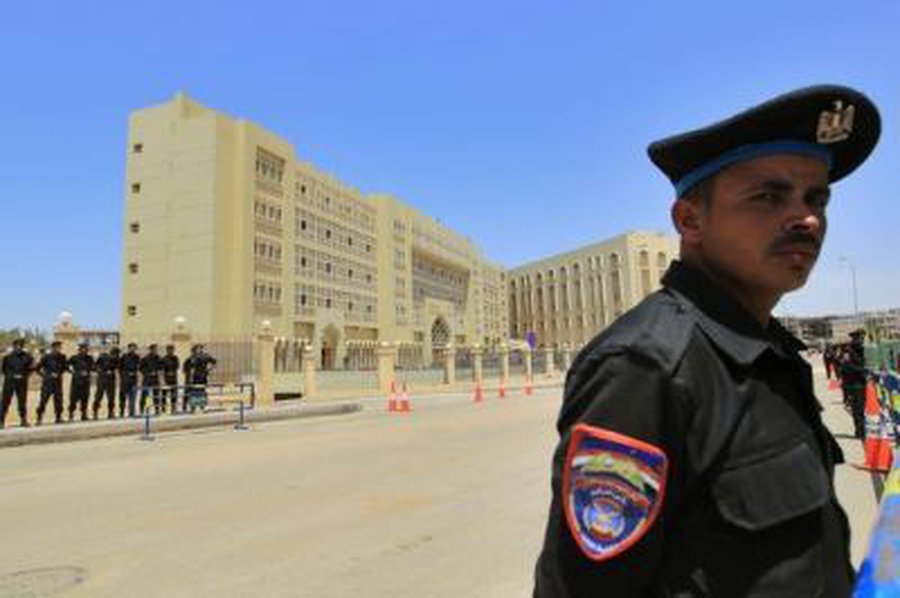 Siūloma be reikalo nevykti į Kairą ir kitus miestus - Pasaulyje