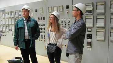 "Šešėlinės" moksleivių Vyriausybės nariai lankėsi Kruonyje ir Lietuvos elektrinėje
