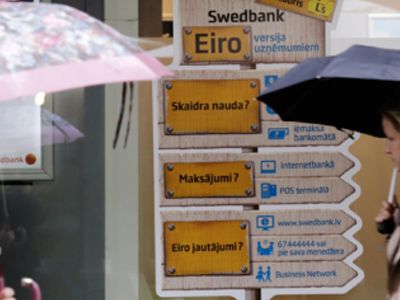 В Латвии запретили рекламировать евро по-русски - Литва и страны Балтии