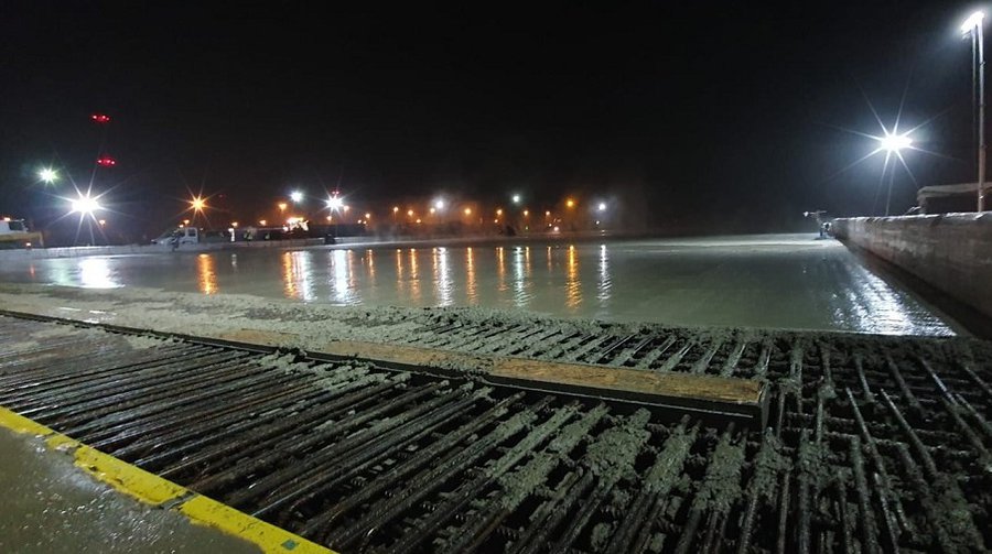 Завершены работы по бетонированию фундаментной плиты могильника - В Висагинасе