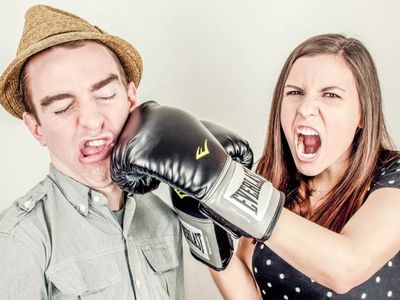 Сводка происшествий: женщина – насильница и ограбление квартиры - Происшествия и криминал