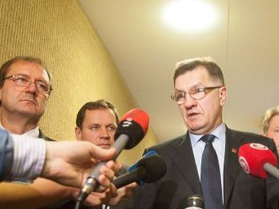 Четыре партии подписали договор о коалиции: мы пришли не для политических игр

 - Литва и страны Балтии