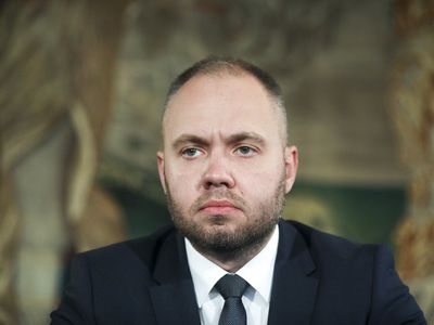 Оппозиция Сейма вручила правящим резолюцию об управлении энергетическим кризисом - Литва и страны Балтии