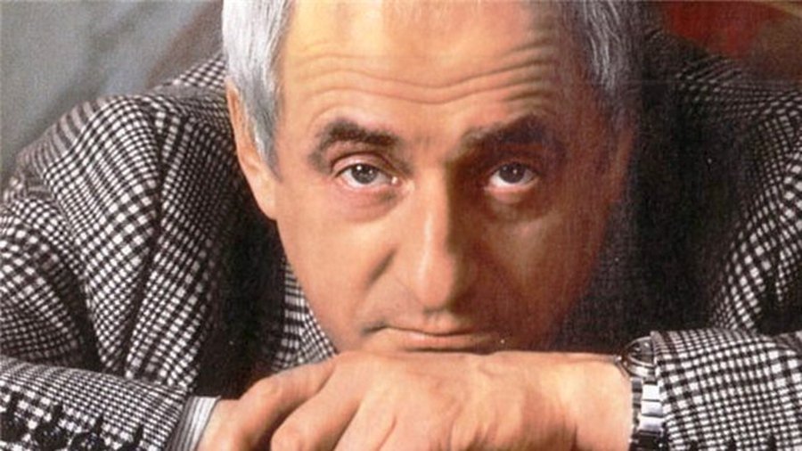 Выдающийся режиссер, руководитель «Ленкома» Марк Захаров принимает поздравления с юбилеем - Культурные и спортивные мероприятия