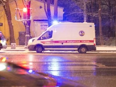 Автомобиль въехал в толпу во время салюта в Новосибирске - В Мире