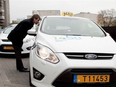 Этикет в такси: почему жители Литвы рвутся на переднее сиденье? - Литва и страны Балтии