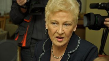 Председатель Сейма Литвы поддержала идею нелитовского написания фамилий в паспортах

                                