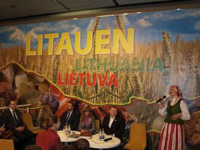 „Žaliojoje savaitėje“ – gausiai lankomi lietuviški stendai - Pasaulyje