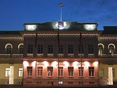 13 претендентов перешагнули первый рубеж президентских выборов 

 
 - Литва и страны Балтии