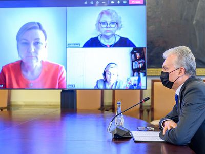 Г. Науседа: мы должны искать безопасный баланс между эпидемиологами и социально-экономическими целями - Экономика и бизнес