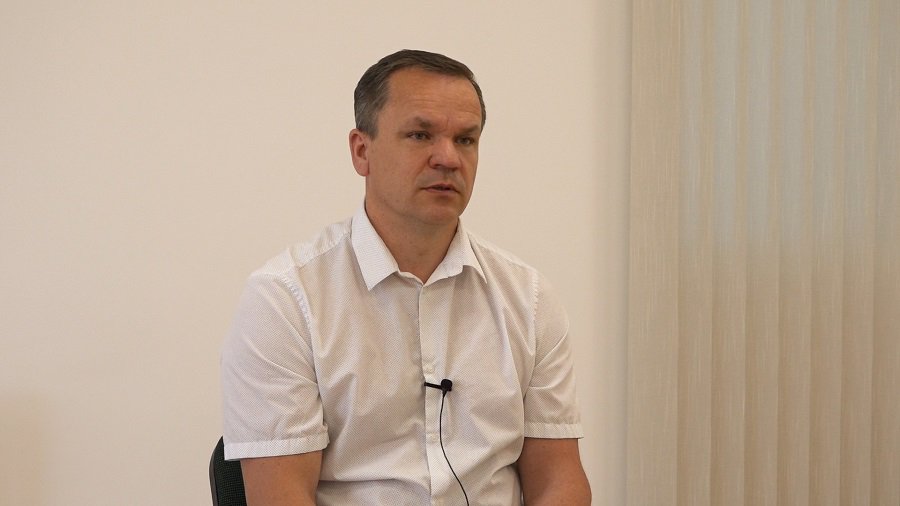 Вопросы мэру: о конкурсе на аренду «Crème Café» и о кафе-баре в здании самоуправления (видео) - В Висагинасе