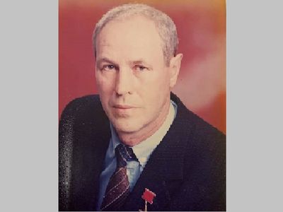 «Последний Герой». Анатолию Пономареву, Герою Соцтруда, исполнилось 80 лет - В Висагинасе