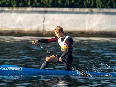 Висагинские гребцы в возрасте до 17 лет выступили в регате «Олимпийские надежды» - В Висагинасе