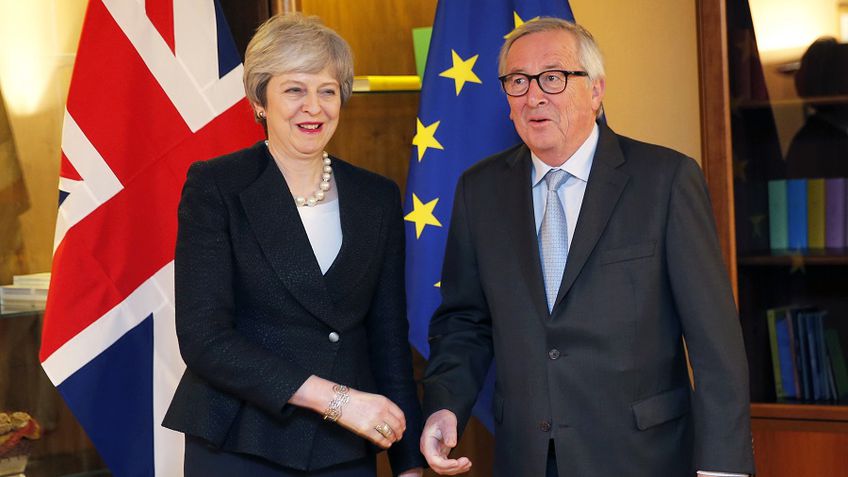 Derybose dėl „Brexito“ Th. May iš ES sulaukė „teisinių garantijų“