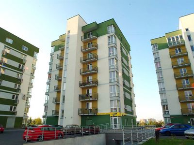 Литовцы предпочитают жить в городских двухкомнатных квартирах - Литва и страны Балтии