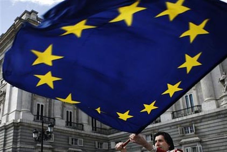 На Еврокомиссию подадут в суд - В Мире