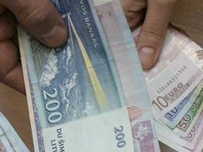 Литовская биржа ценных бумаг отказалась от лита - Литва и страны Балтии