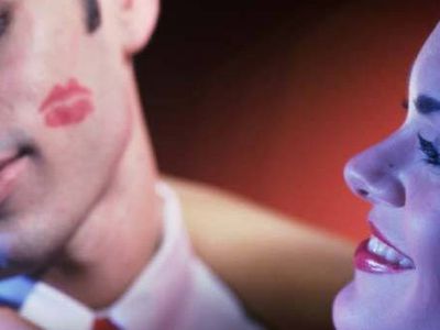 В мире отмечают День поцелуев - Хобби, отдых и развлечения