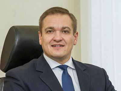 Предприятия из "белого" списка смогут легче трудоустраивать иностранцев - Литва и страны Балтии