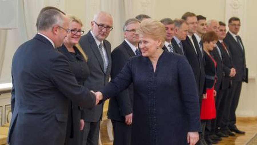 Сто дней правительства: За спиной экспертов, поэтому без возможностей ошибаться

 - Литва и страны Балтии