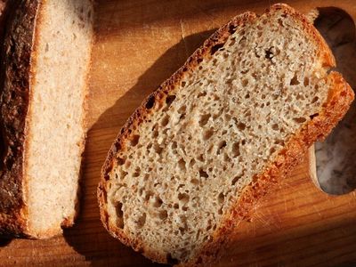 Начато расследование возможного картельного соглашения на рынках молока и хлеба - Литва и страны Балтии