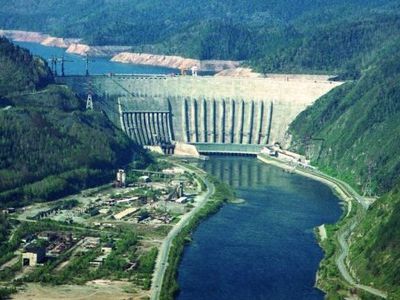 На Саяно-Шушенской ГЭС – крупная авария - Энергетика