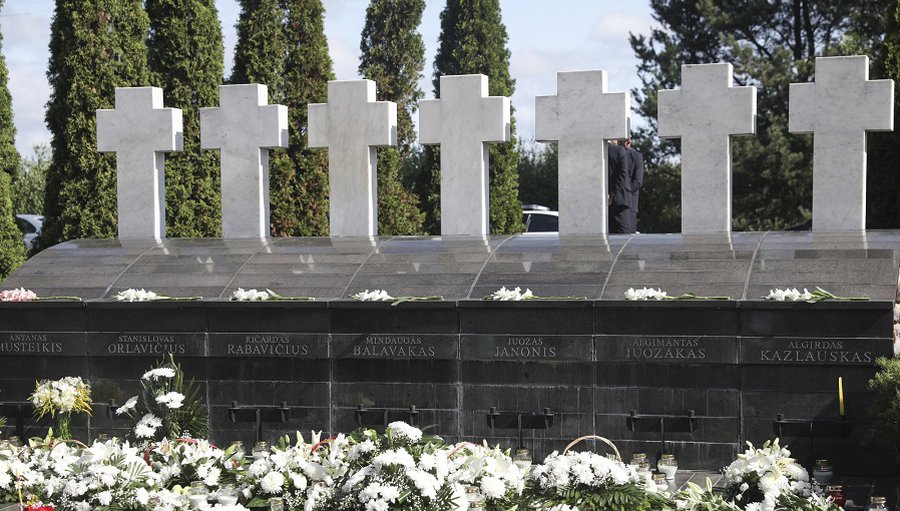 Liepos mėnesį atsirado nauja atmintina data –  Medininkų žudynių diena - Lietuva ir Baltijos šalys