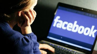 Надо ли доплачивать работникам, которые не проводят время в Facebook?