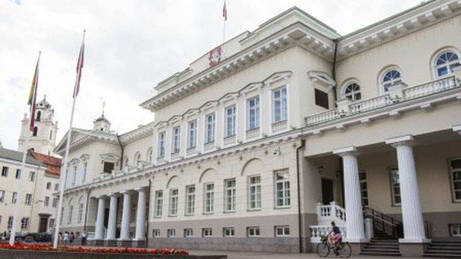 Некрошюс: управление государством может перенять президент - Литва и страны Балтии