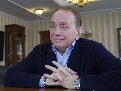 Масляков уволился с должности директора "ММЦ Планета КВН" по собственному желанию - В Мире