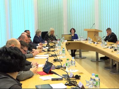 Идет заседание совета Висагинского самоуправления - В Висагинасе