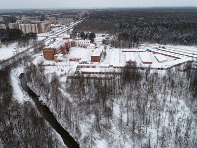 Горячая линия. Почему не чистят тротуар от 3 мкр.  до автосервиса «BAVLAS»? - В Висагинасе